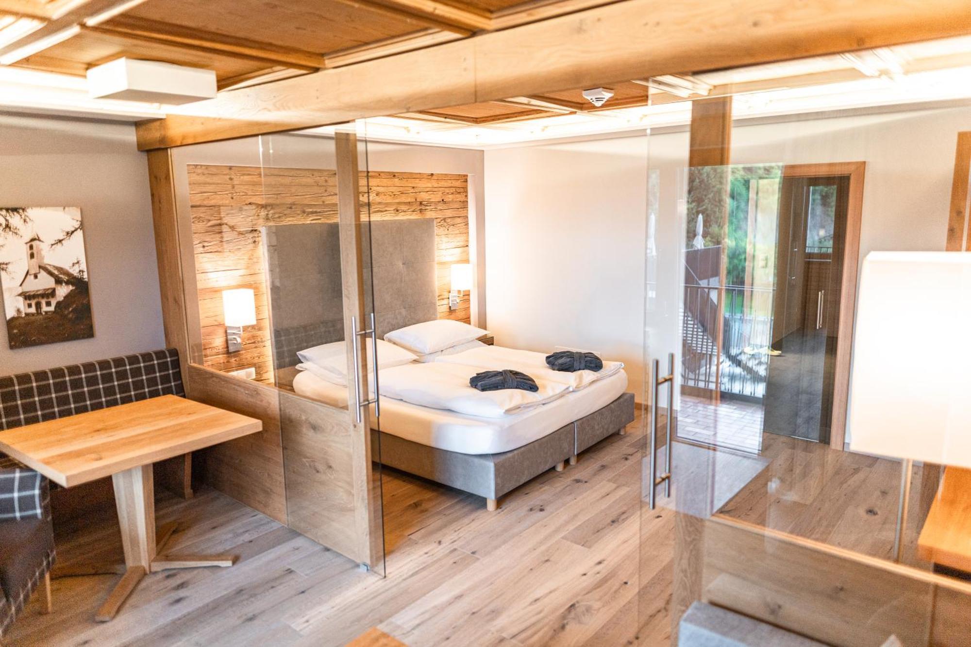 Maraias - Luxury Suites & Apartments Burgusio Eksteriør billede